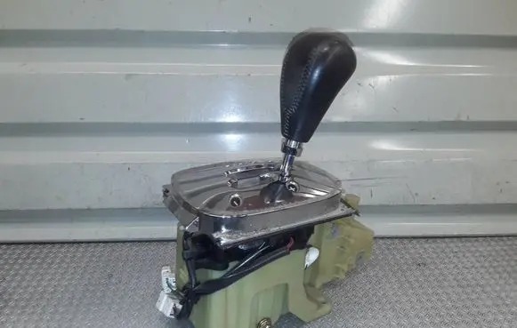 Hyundai Santa Fe Gear shifter/selector 