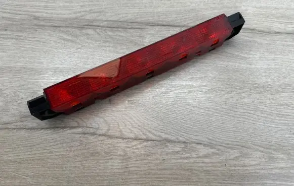 Peugeot 407 Third/center stoplight 9649056480