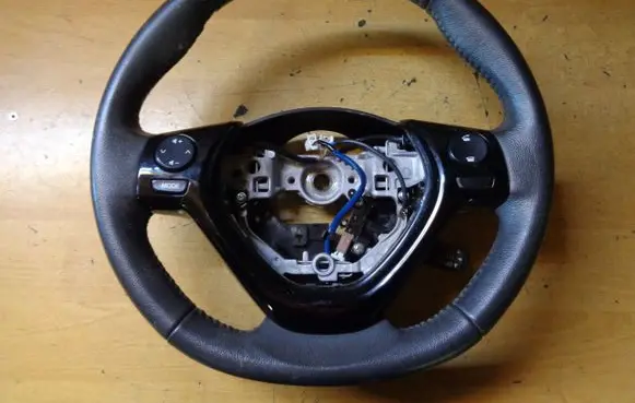 Toyota Aygo AB40 Steering wheel 451000H060