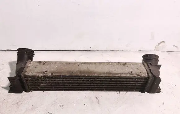 BMW 1 E81 E87 Intercooler radiator