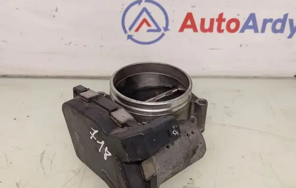 BMW 5 E60 E61 Throttle valve 7556118 13547556118