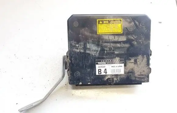Toyota Previa (XR30, XR40) II ABS control unit/module 8954028490