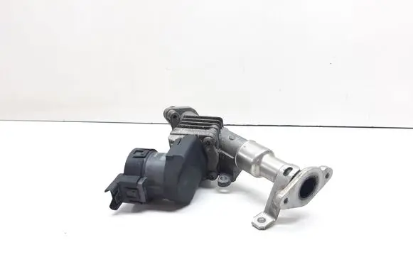 BMW 3 E90 E91 EGR valve 7563241