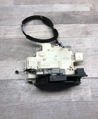 Seat Altea Rear door lock W05P0839012