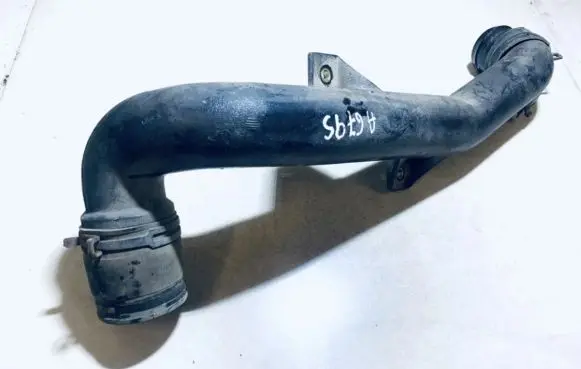 Seat Toledo I (1L) Intercooler hose/pipe 1l0145840c