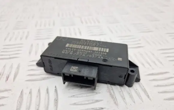 Renault Clio IV Parking PDC control unit/module 259904115R 303406