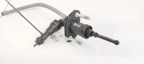 Opel Insignia A Clutch master cylinder 