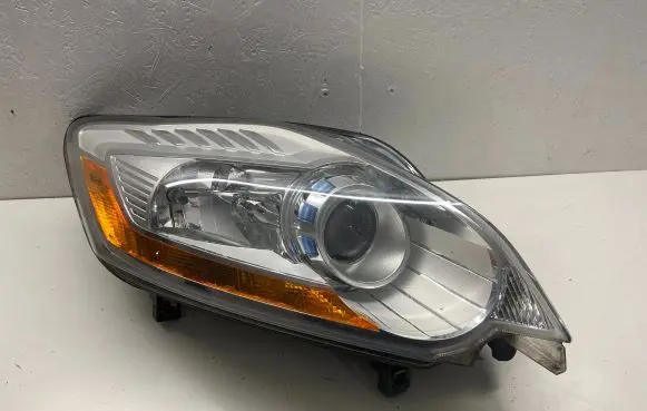 Ford Kuga I Headlight/headlamp 8V4113D154AE 1EL00969642