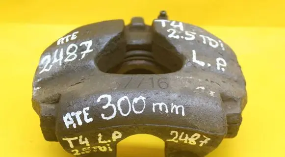 Volkswagen Transporter - Caravelle T4 Front brake caliper 2487