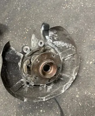 BMW 5 GT F07 Rear wheel hub 6780065 1S02