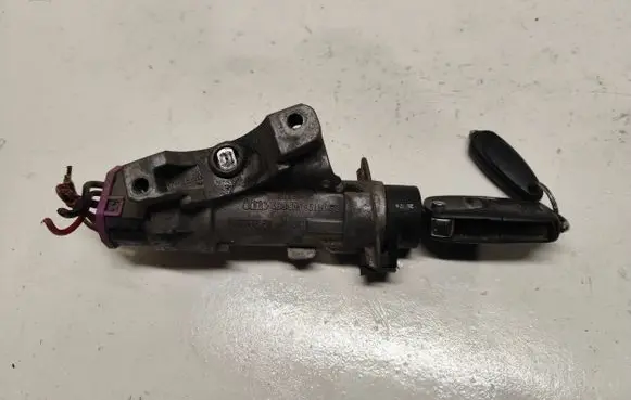 Volkswagen Sharan Ignition lock 4B0905851B