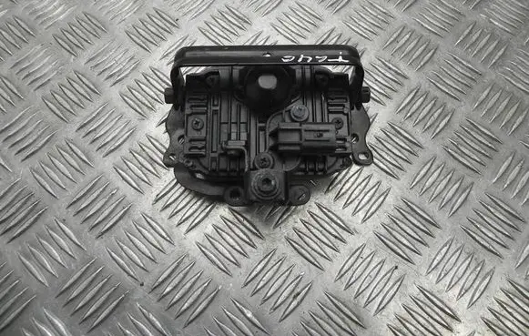 Lexus CT 200H Distronic sensor radar 8821048070