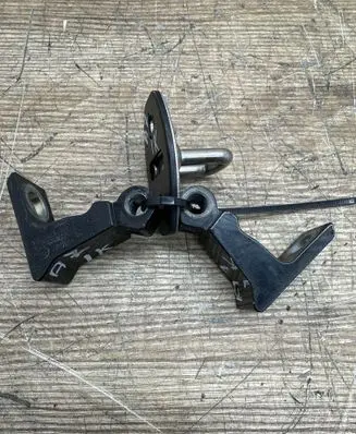 Audi A7 S7 4G Front door hinge set 4H0831401 A04056
