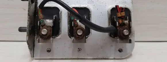 Coolant fan relay