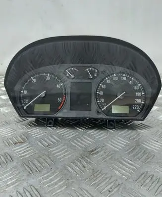Skoda Fabia Mk1 (6Y) Speedometer (instrument cluster) 6Y0920880D