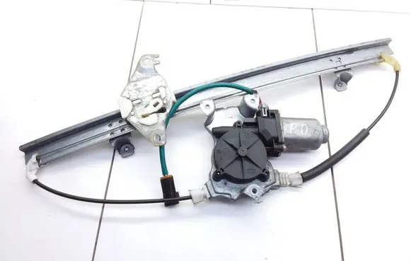 Nissan Almera Tino Front door window regulator with motor 400600T4 114920