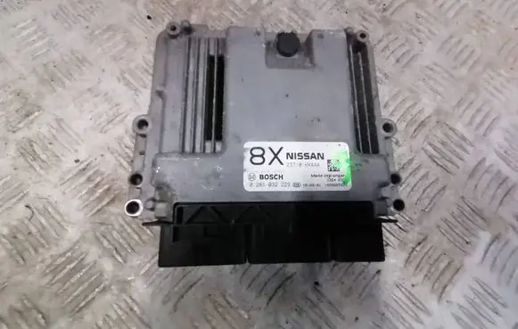 Nissan Qashqai Engine control unit/module 23710HX44A 0281032229 1039S85626