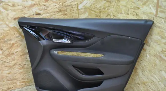 Opel Mokka X Front door card panel trim 42643946