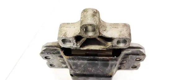 Volkswagen PASSAT B6 Engine mount bracket 3C0199555