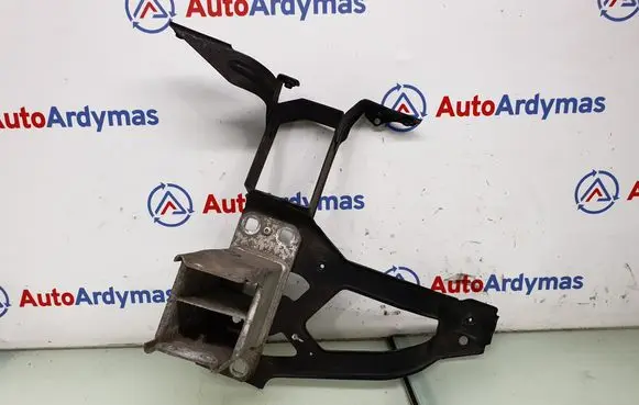 BMW 5 E60 E61 Radiator support slam panel bracket 7163483 51647163483 7033731