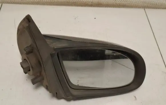 Opel Tigra A Front door electric wing mirror 008062349