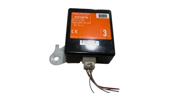 Toyota Prius (XW20) Door control unit/module 8974147120 61B176000
