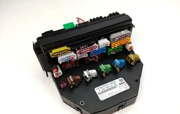 Fuse box set