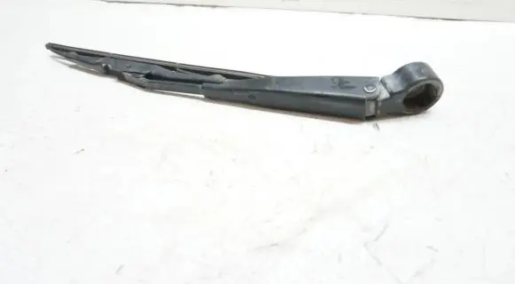 Dodge Caliber Rear wiper blade arm