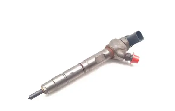 Audi A4 S4 B8 8K Fuel injector 03L130277J 0445110369