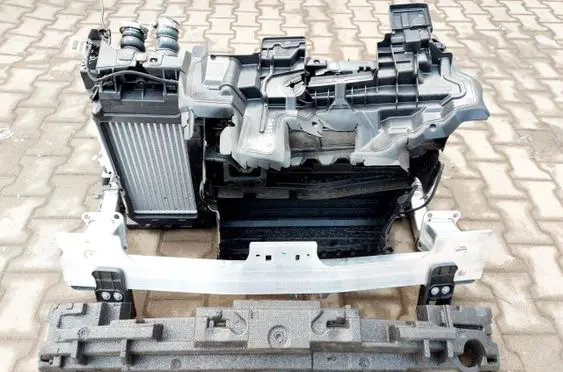 Peugeot 2008 II Radiator support slam panel 9863392280