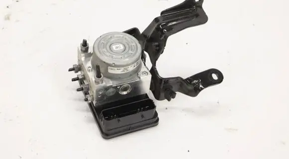 Ford Focus Master brake cylinder NX612C219CA