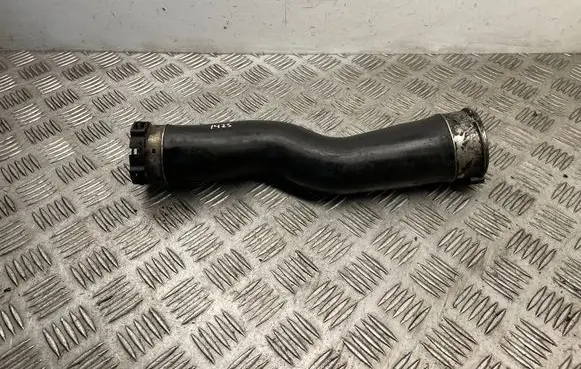 Intercooler hose/pipe