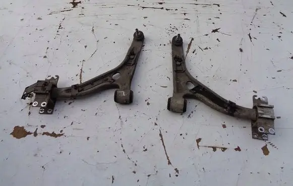 Mercedes-Benz CLA C117 X117 W117 Front lower control arm/wishbone
