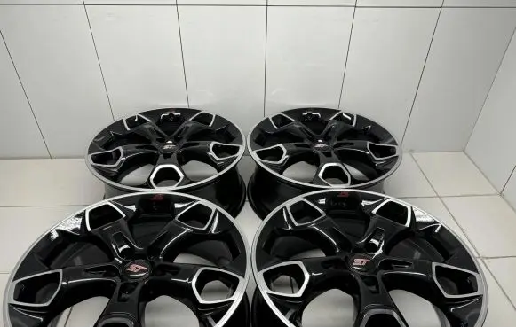 Ford Edge I R19 alloy rim 