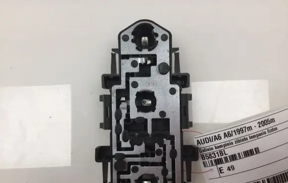 Audi A6 S6 C5 4B Tail light bulb cover holder B5831BL