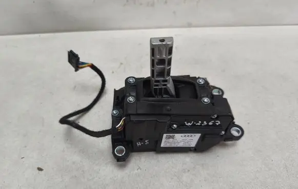 Audi A5 Gear shifter/selector 8W2713041G 8W2713041J