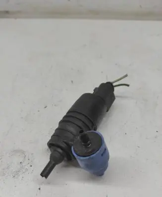 Volkswagen PASSAT B6 Windscreen/windshield washer pump E13021168 107819 2800C03