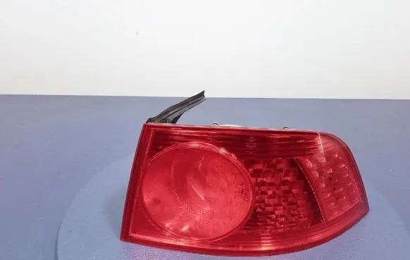 Volkswagen Phaeton Rear/tail lights