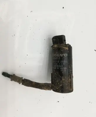 Volvo XC90 Windscreen/windshield washer pump 9169611 0602103950