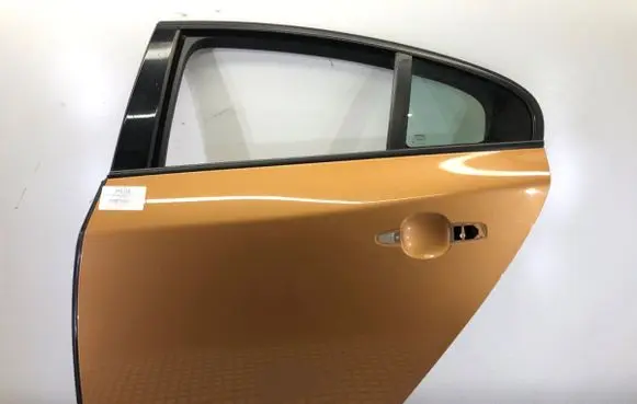 Volvo S60 Rear door