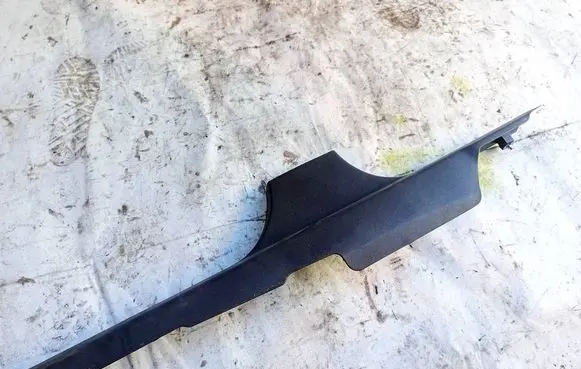 Opel Astra H Front sill trim cover 13113980