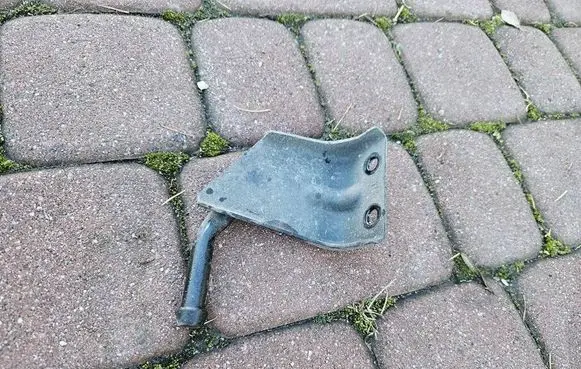 Toyota Corolla E210 E21 Muffler mount bracket/holder 