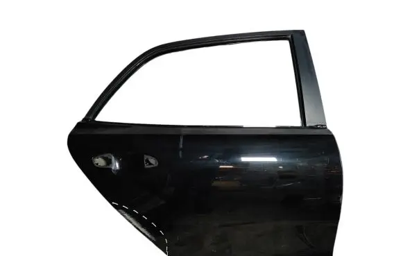 KIA Rio Rear door