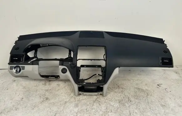 Mercedes-Benz C AMG W204 Dashboard
