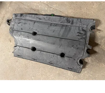 Citroen C4 III e-C4 Center/middle under tray cover 9842654680