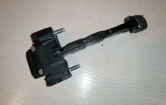 Volvo S60 Front door check strap stopper 31298466