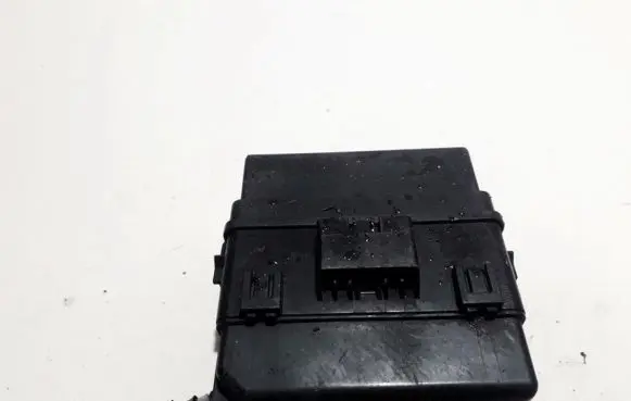 Mitsubishi Outlander Fuse box set PR07100000 PR071-00000