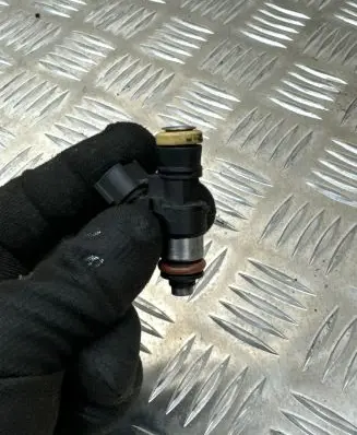 Volkswagen Caddy Fuel injector 06G906039 0280158802