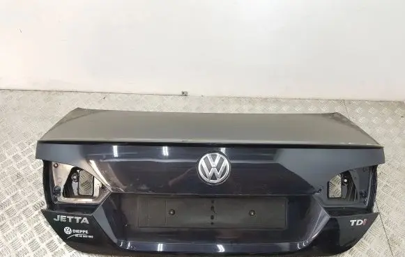 Volkswagen Jetta VI Tailgate/trunk/boot lid