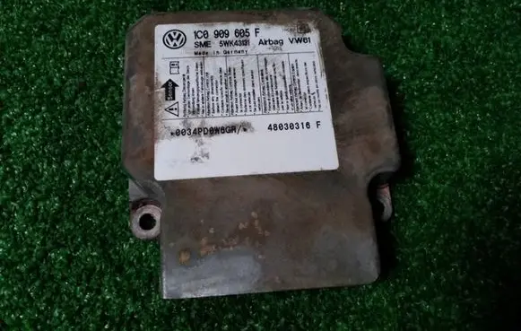 Volkswagen Sharan Airbag control unit/module 1C0909605F 5WK43131